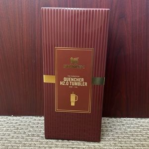 THE CHOCOLATE GOLD QUENCHER H2.0 FLOWSTATE™ TUMBLER | 40 OZ